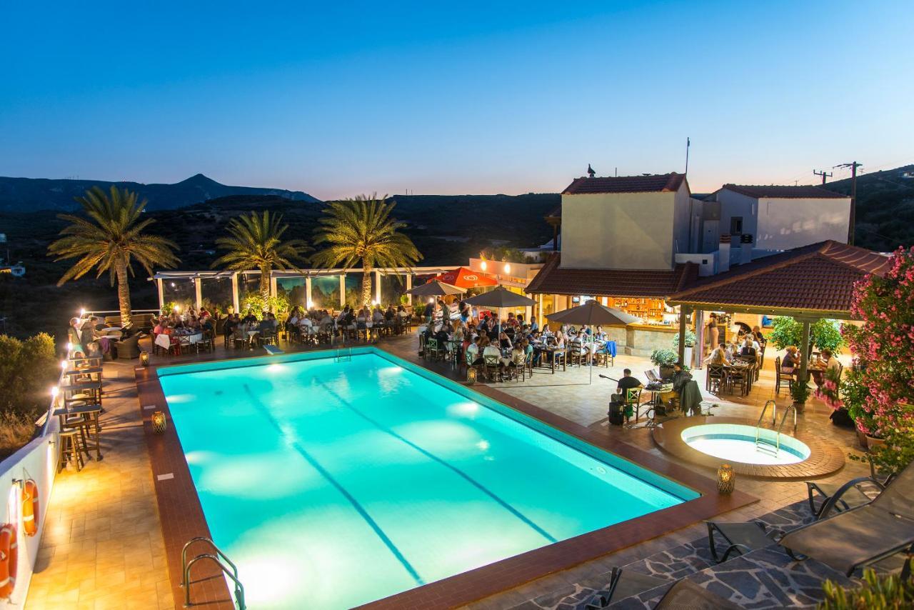 Castri Village Hotel Palekastro Exteriör bild